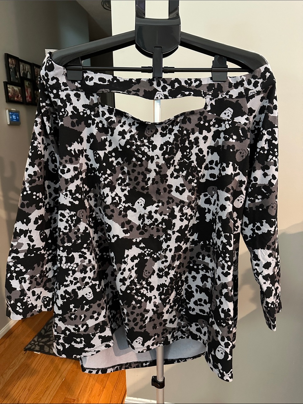 Lovesick Black and Gray Abstract Print Long Sleeve Top